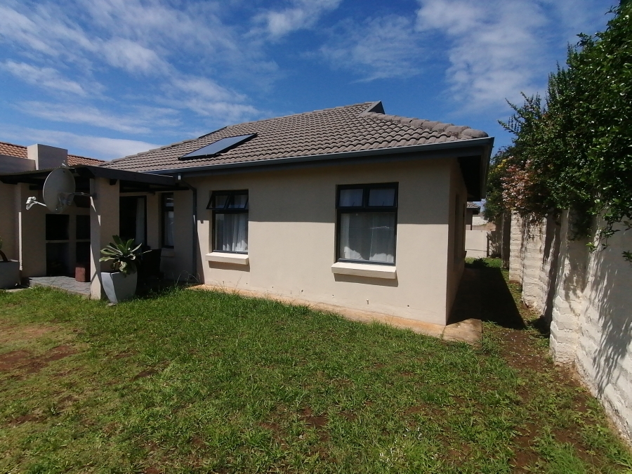 3 Bedroom Property for Sale in Kidds Beach Eastern Cape